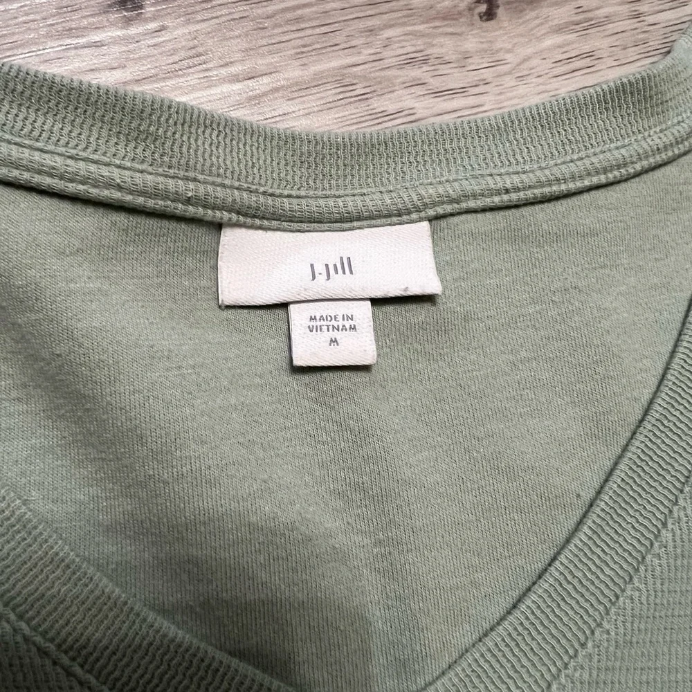 J Jill Sweater Womens V Neck Pullover Green Knit Pocket Casual Size M - Picture 4 of 6